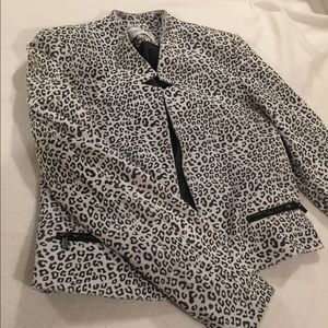 Leopard print blazer. Great condition
